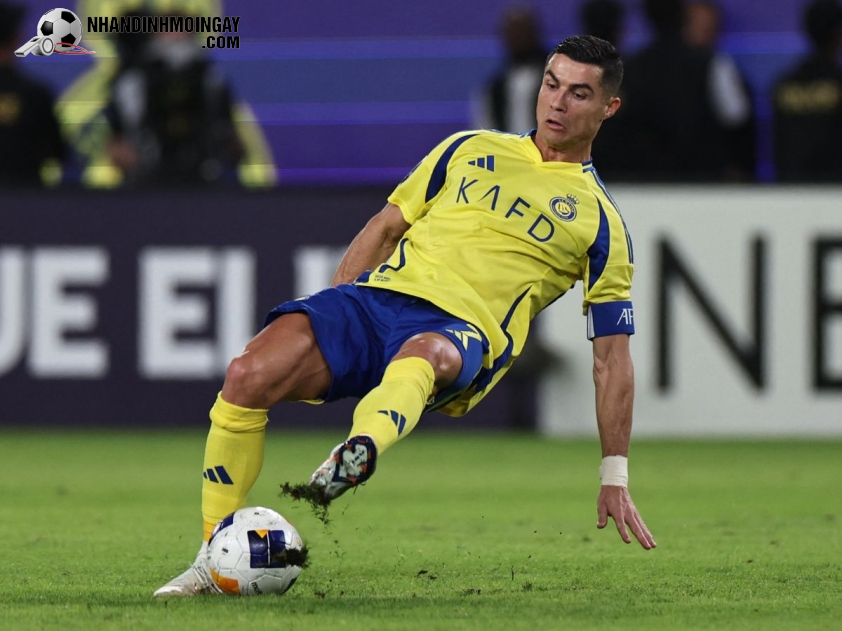 Ronaldo vẫn là niềm hy vọng hàng đầu trên hàng công của Al Nassr (Ảnh: Reuters)