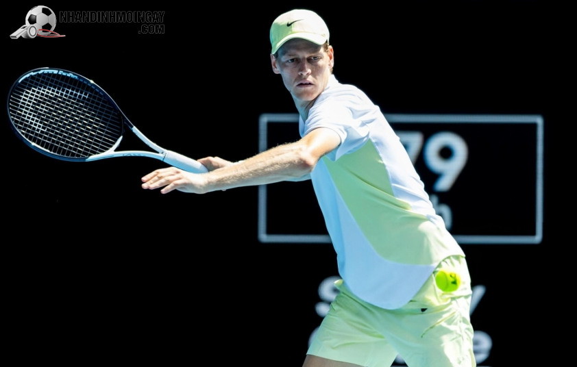 Đương kim vô địch Jannik Sinner tiến vào vòng 2 Australian Open 2025. (Ảnh: Getty)