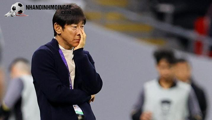 HLV Shin Tae Yong bị LĐBĐ Indonesia sa thải ngay sau AFF Cup 2024 (Ảnh: Reuters)