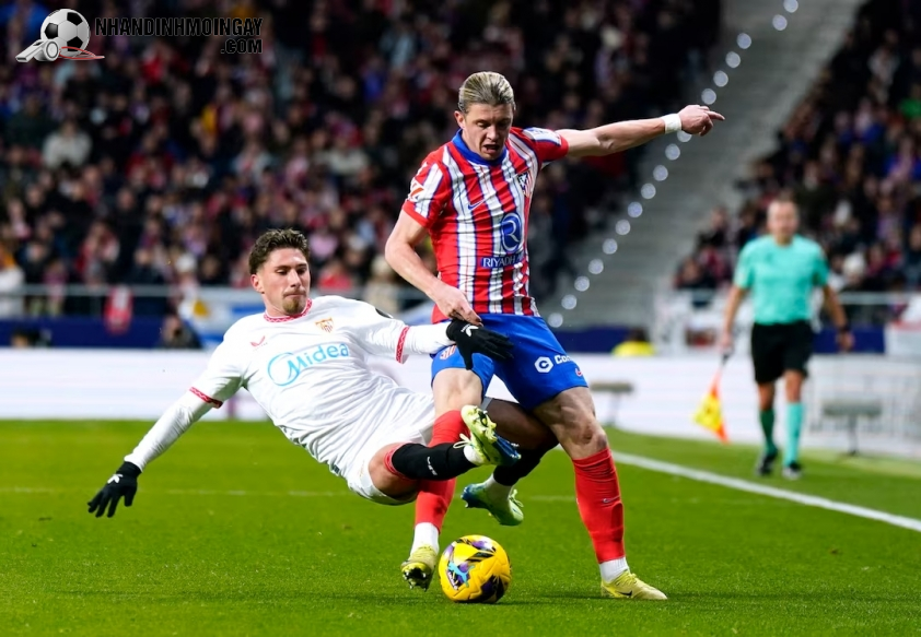 Atletico Madrid đang có phong độ ấn tượng với 13 trận thắng liên tiếp trên mọi đấu trường.