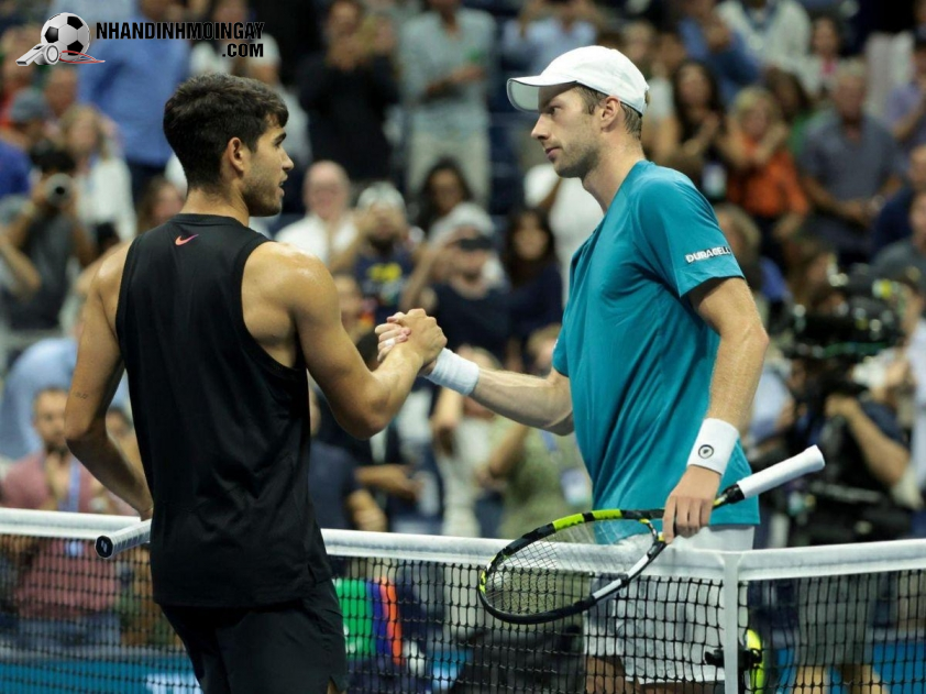 Carlos Alcaraz và Botic Van De Zandschulp ở US Open 2024